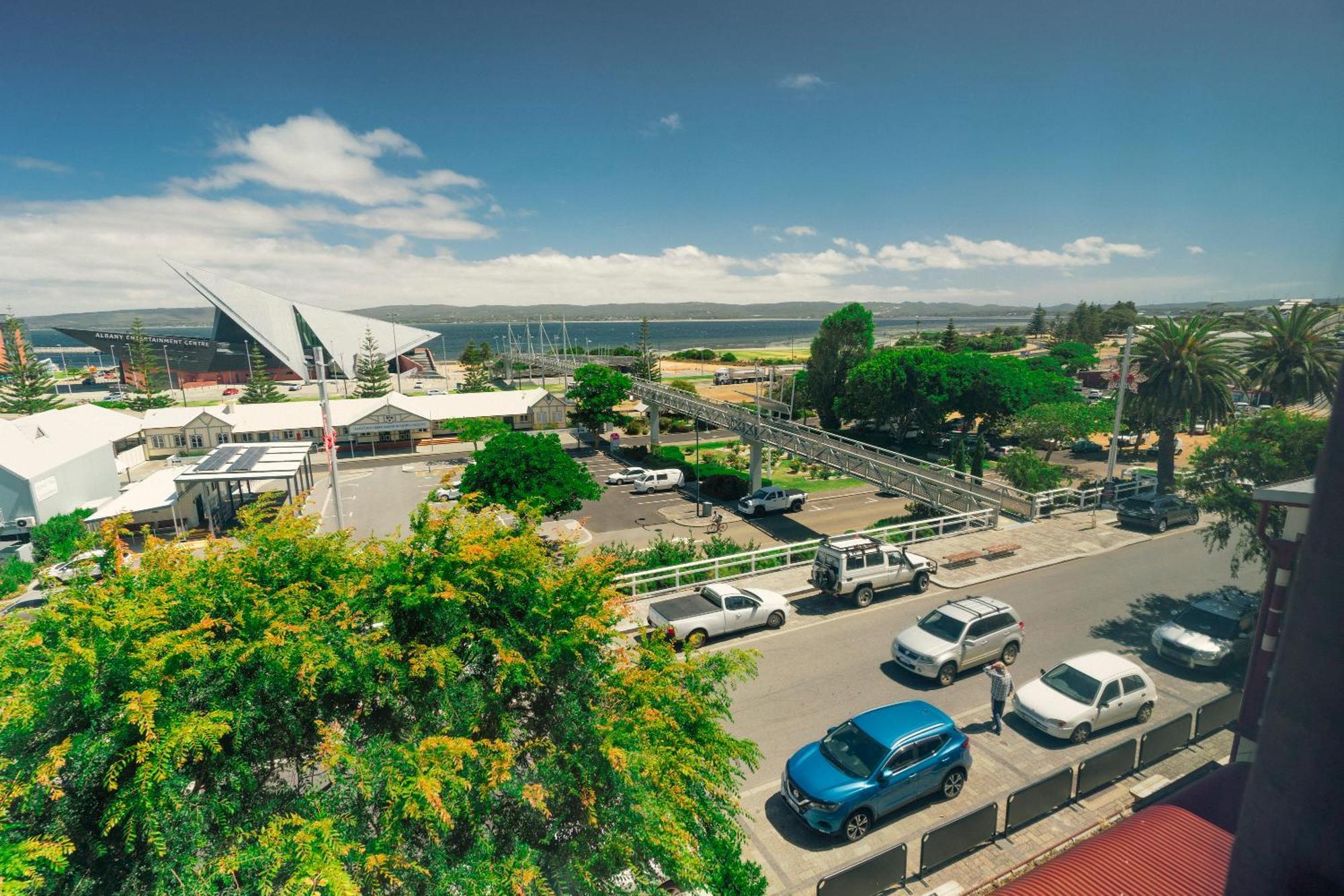 Six Degrees Boutique Hotel Albany Bagian luar foto